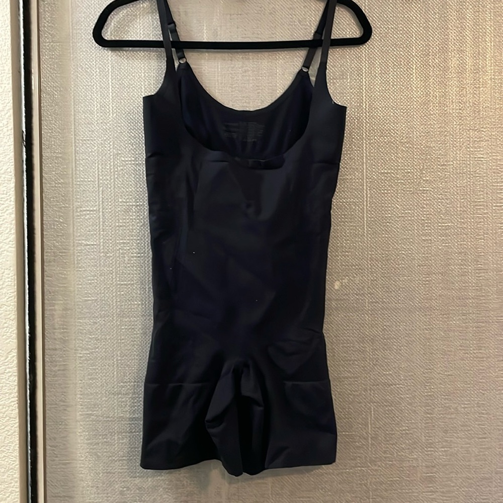 Black shapewear